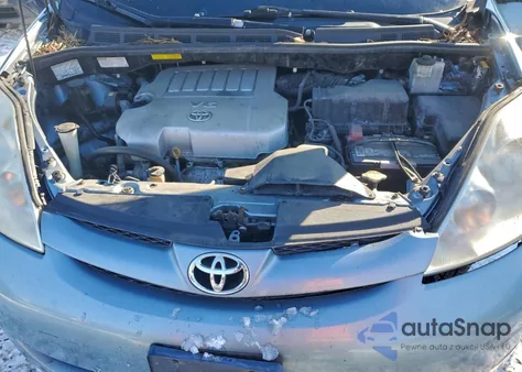 2008 Toyota Sienna Ce z USA, uszkodzony, nr VIN 5TDZK23C38S144282